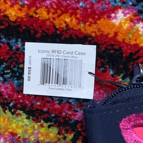Vera Bradley Iconic Card Case Classic Navy NWT - Picture 5 of 6